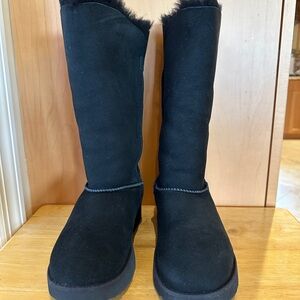 New UGG Black Tall Cuff Women's Winter Boots Size 6